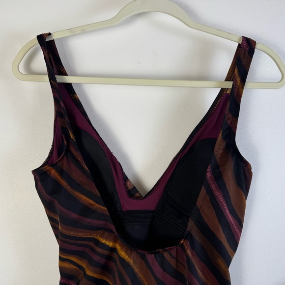 Miraclesuit Striped Bronze Brown Black Maroon 12 Slimming Ruched One Piece Suit - Picture 6 of 11